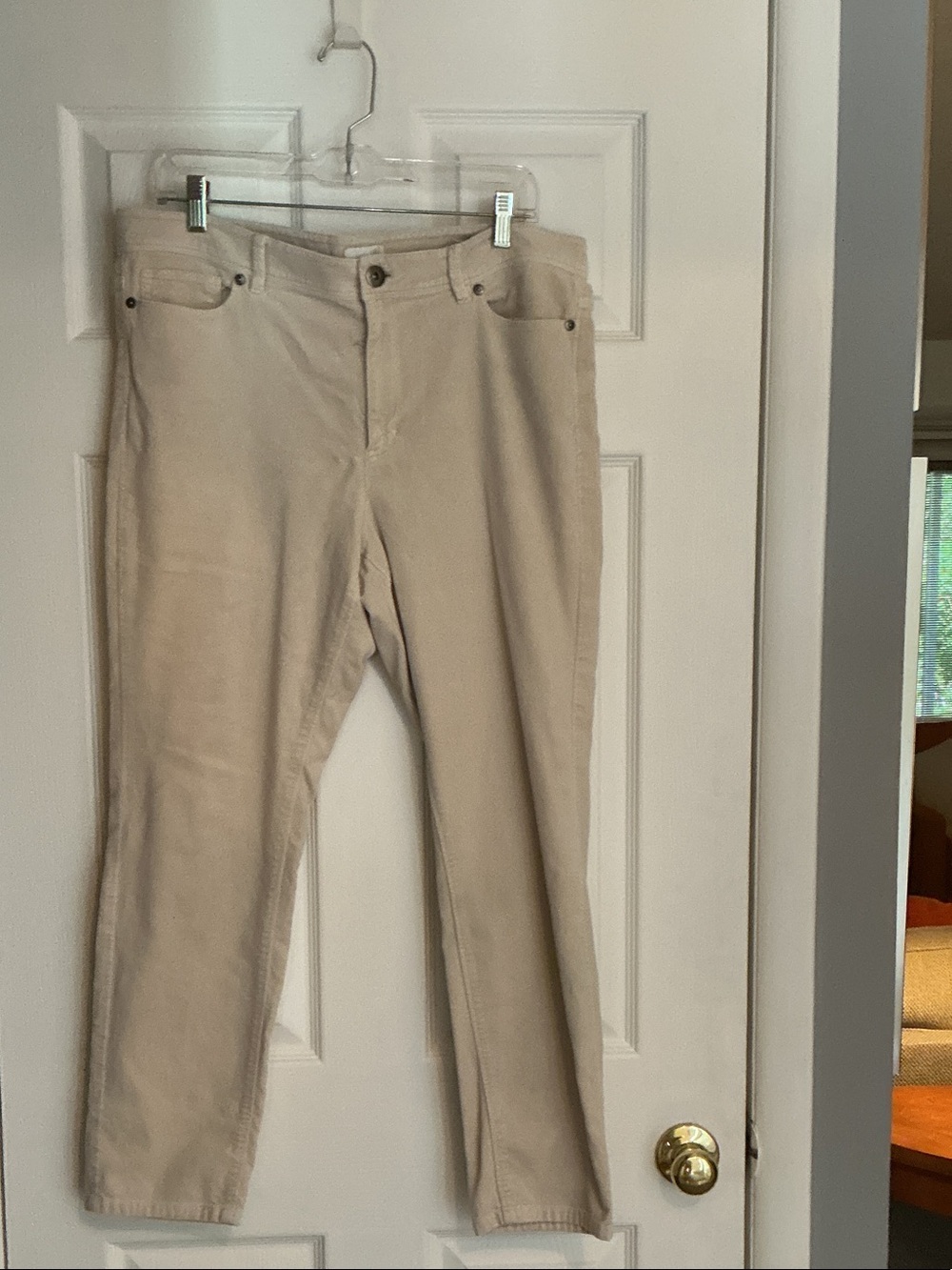 J. Jill Women’s Beige Straight-Leg Jeans